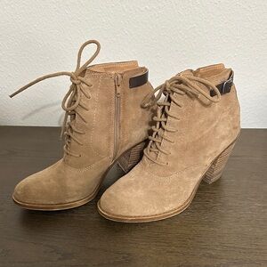 Lucky Brand Lace Up Tan Boots